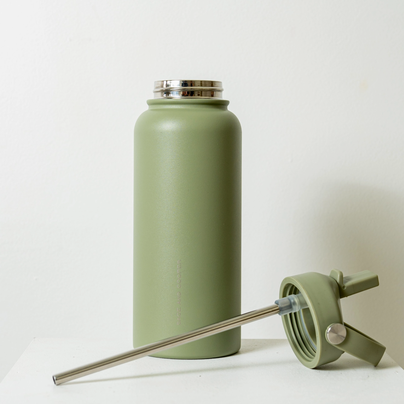 Sage & Cooper Insulated Drink Bottle Olive