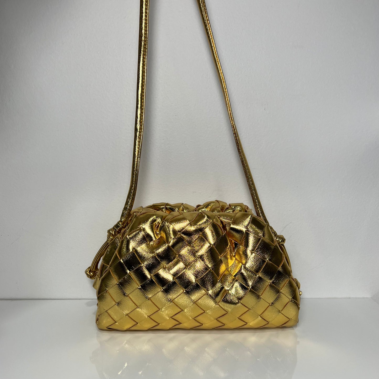 Small Woven Bag Gold